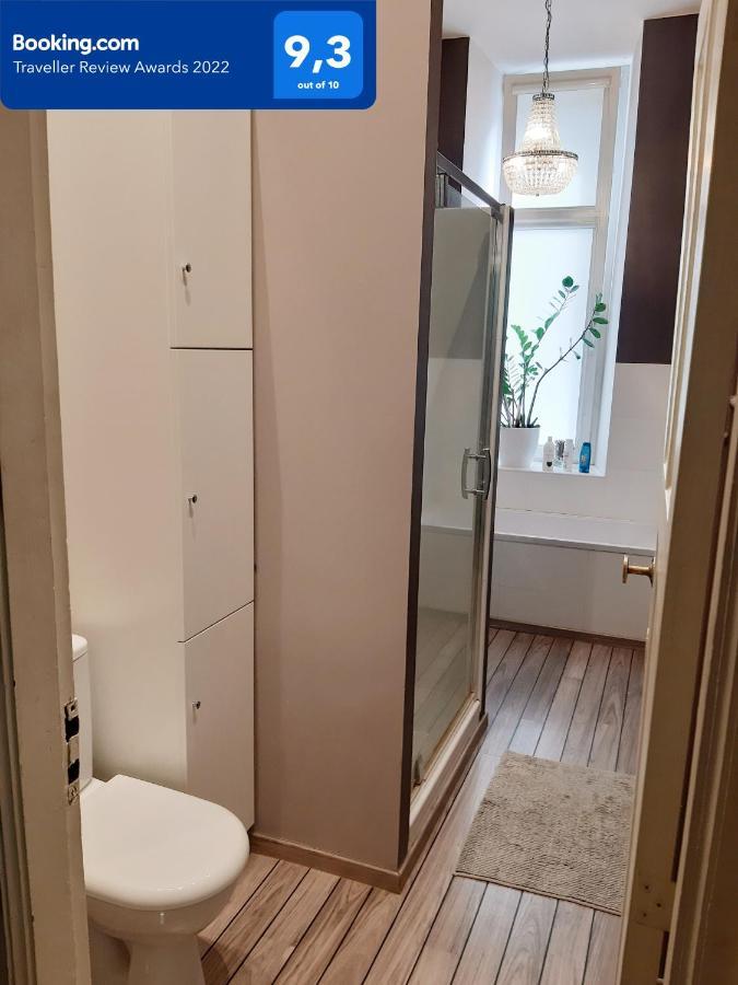 Star Center Apartment *